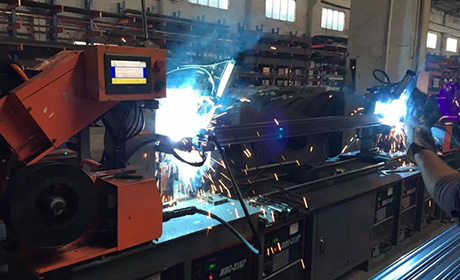 精湛工藝 | 專(zhuān)業(yè)技術(shù) | 線切割機(jī)床