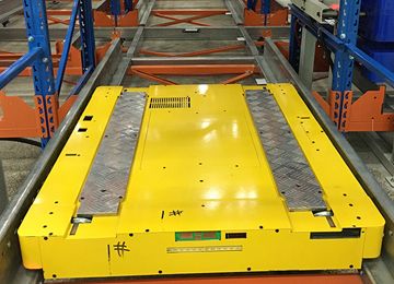 智能重型工業(yè)貨架最大承重可以設(shè)計(jì)多少？【易達(dá)貨架】