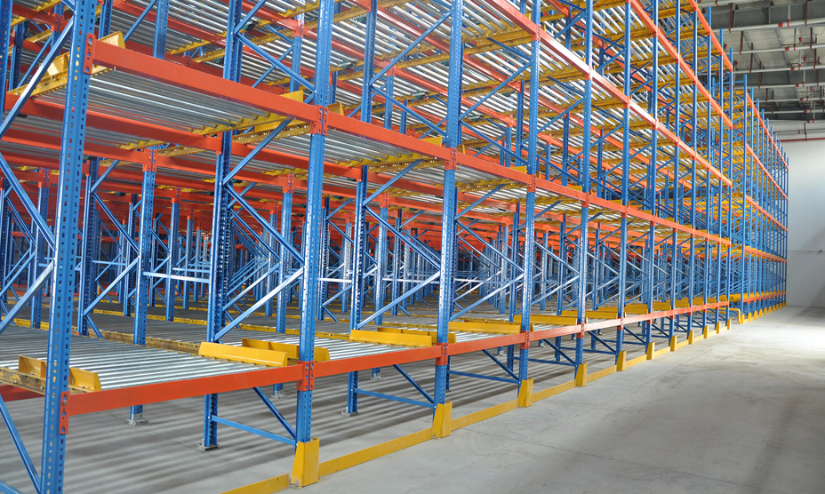 高密度存儲(chǔ)，實(shí)現(xiàn)“貨找人”式揀貨