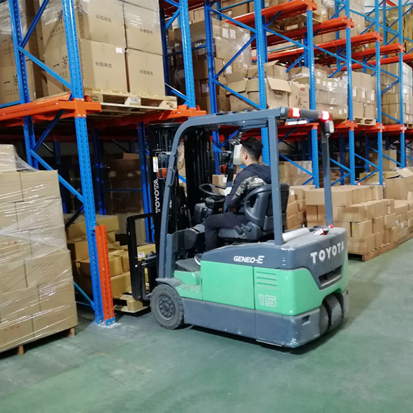 深圳倉(cāng)儲(chǔ)貨架