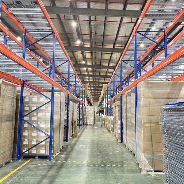 倉(cāng)儲(chǔ)卡板貨架